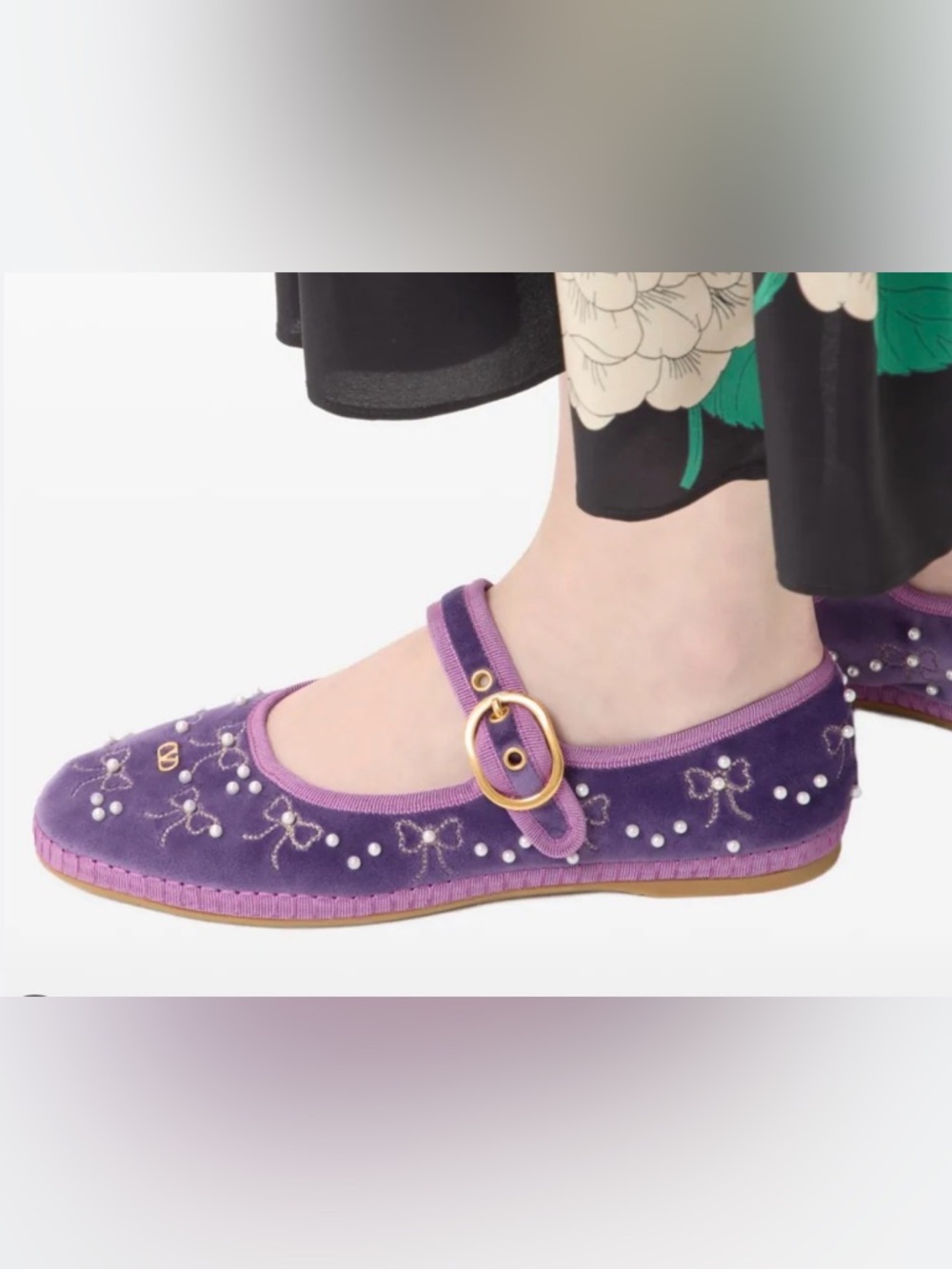 Valentino Endouce velvet pearls mary jane flats